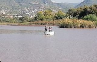 Antalya’da tekne devrildi, kayıp olan bir kişi...