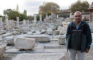 Antik dönemin en geniş caddesi ayağa kaldırılıyor