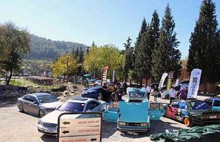 Antik kentte araba fuarı