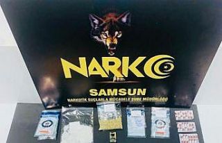 Araç içinde satışa hazır uyuşturucu ele geçirildi:...