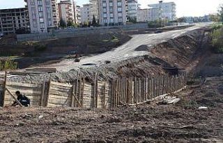 Arikent Deresi yol yapım çalışmaları hızla devam...