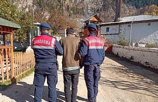 Artvin’de 49 düzensiz göçmen yakalandı