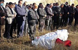 Aşı olmayan öğretmen korona virüse yenik düştü