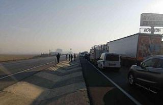 Aşırı sis nedeniyle zincirleme kaza meydana geldi