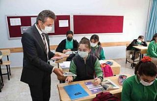 Aslan, Divriği’de öğrencilerle buluştu