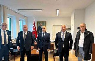 ATGB Genel Merkez yöneticilerinden Essen Başkonsolosuna...