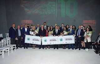 ATHİB Dokuma Kumaş Tasarım Yarışmasında ödüller...