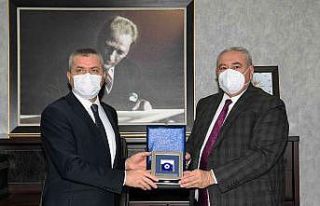 ATSO’dan Manavgat’a 13 tır ayni yardım