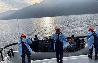 Aydın’da 52 düzensiz göçmen kurtarıldı
