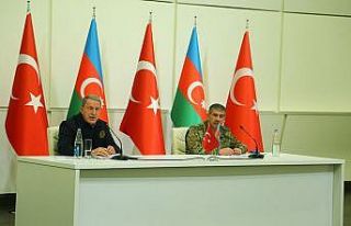 Azerbaycan Savunma Bakanı Hasanov: “Azerbaycan...