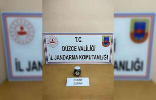 Bagajın içindeki uyuşturucu, jandarma ekipleri...