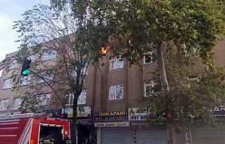 Bağcılar’da bir apartman dairesinde patlama