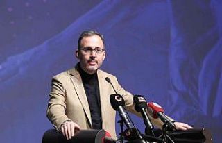 Bakan Kasapoğlu: "Gençlerimiz için her alanda...