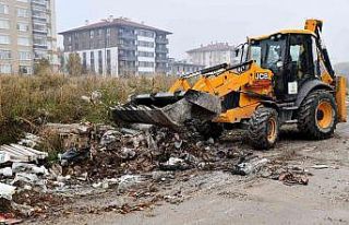 Baksan’da hafriyat ve atık temizliği