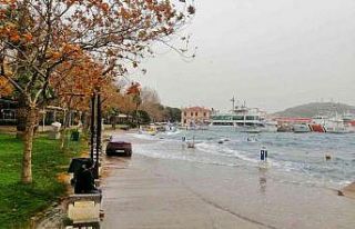 Balıkesir İtfaiyesi fırtınanın bilançosunu açıkladı