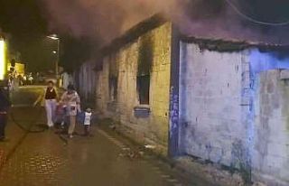 Balıkesir’de ev yangını