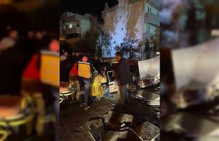 Balıkesir’de forklift ile otomobil çarpışt:...