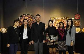 Bandırma Belediye Başkanı Tolga Tosun ’dan sergi...