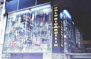 Bandırma’da bir iş yeri bir günde iki kez soyuldu