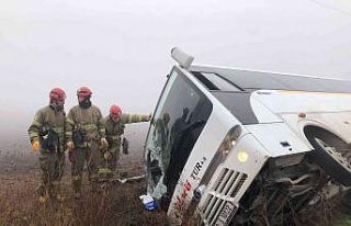 Bandırma’da öğrenci servisi kaza yaptı: 11 yaralı