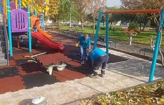 Başiskele’de çocuk parkları yenileniyor