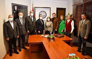 Başkan Ataç, Akçasoy’u tebrik etti