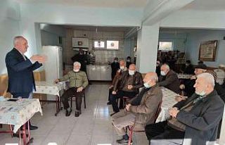 Başkan Aygün, Çınarlı’da vatandaşlarla bir...