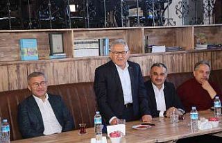 Başkan Büyükkılıç, İstanbul heyetiyle zirvede...