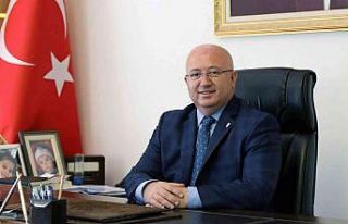 Başkan Gümüş’ten öğretmenler günü mesajı