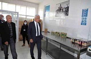 Başkan Gürün, “Arıcılarımıza desteğimiz...