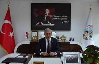 Başkan Kaplan Atatürk’ü andı