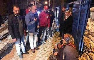 Başkan Kavuş, depremzedeleri bir an yalnız bırakmadı