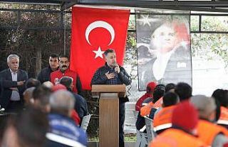 Başkan Sandal’dan işçilere: “Biz bir aileyiz"