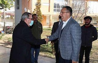 Başkan Savran esnaf ve vatandaşların sorunlarını...