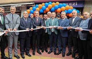 Başkan Seçer, pazarcı esnafıyla buluştu