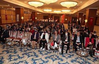 Başkan Sengel, aile içi şiddeti önleme çalıştayında