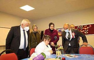 Başkan Söğüt, özel çocukları ziyaret etti