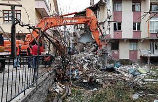 Başkent’te patlamanın yaşandığı binanın yıkımına...