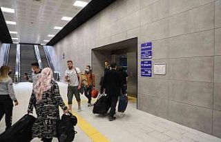 Batı Gar otoparkı hizmete hazır