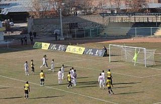 Bayburt Özel İdarespor, İnegölspor’a kendi evinde...