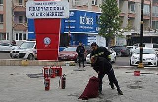 Belediye personeline acil durum eğitimi verildi