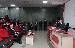 Beyazgül öğrencilerle bir araya geldi