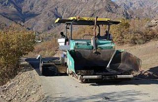 Beytüşşebap’ta tozlu yollar tarihe karışıyor