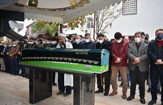 Bıçaklı kavgada hayatını kaybeden genç son yolculuğuna...