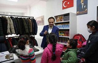 Bilecik’te çocuklara kırtasiye malzemesi ve okul...