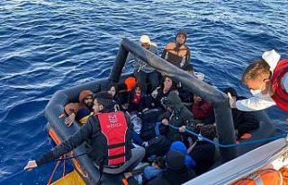 Bodrum’da 44 düzensiz göçmen kurtarıldı