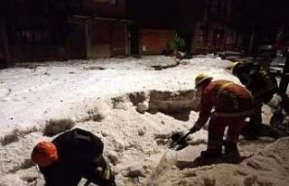 Bolivya’yı şiddetli dolu fırtınası vurdu