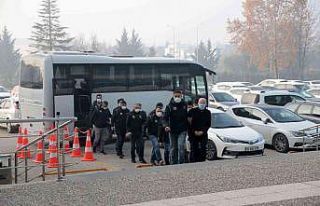 Bolu’da FETÖ şüphelisi 8 kişi adliyeye sevk...