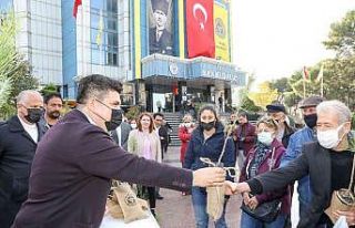 Buca Belediyesi’nden vatandaşlara 3 bin fidan