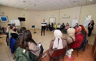 Bucalı kadınlar “Ben kimim” etkinliğinde buluştu